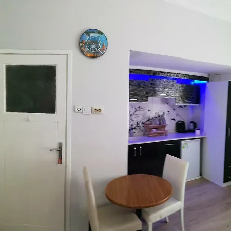 Erkal Hotel 2*